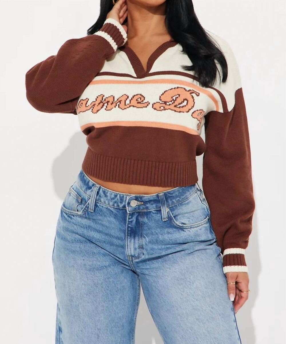 NEW BLUE BLUSH game day drop shoulder knitted polo sweater in brown
